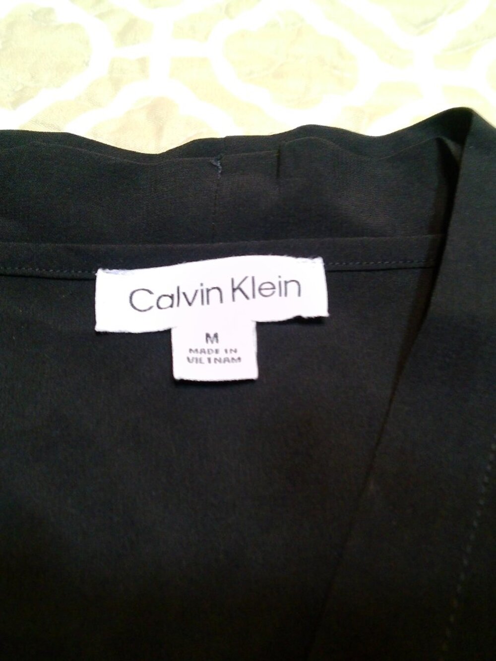 CALVIN KLEIN BLACK BLOUSE SIZE MED GOOD CONDITION - Picture 4 of 4